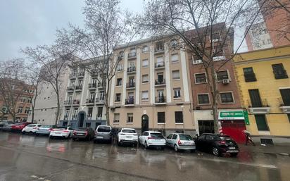 Exterior view of Flat to rent in  Madrid Capital  with Furnished and Washing machine