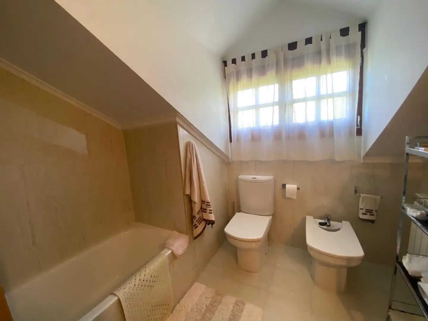 Habitatge amb piscina en venda a Barrio el Puente, imagen 27