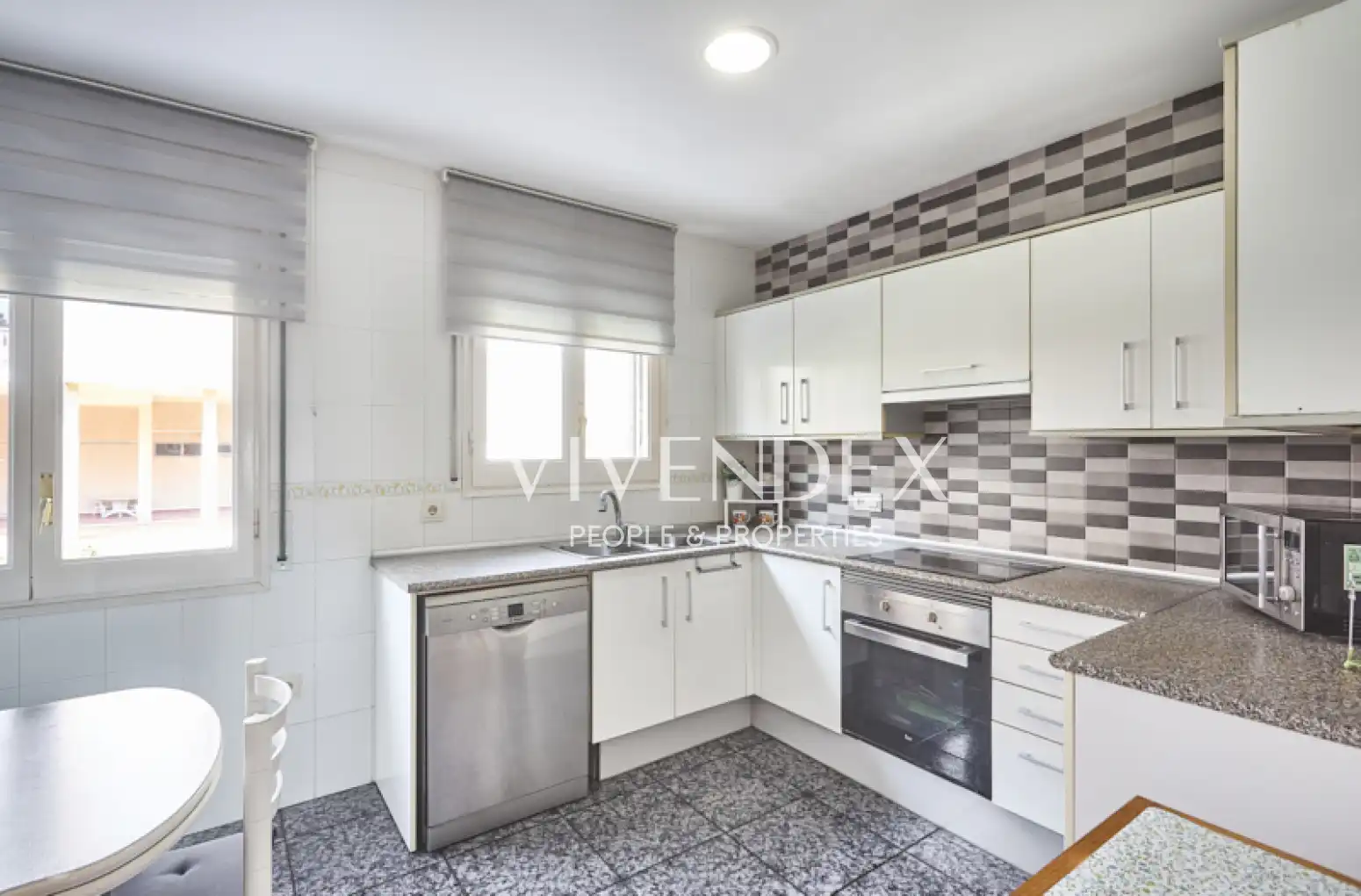 Cocina de Casa adosada en venta en Viladecans con Calefacción, Jardín privado y Terraza