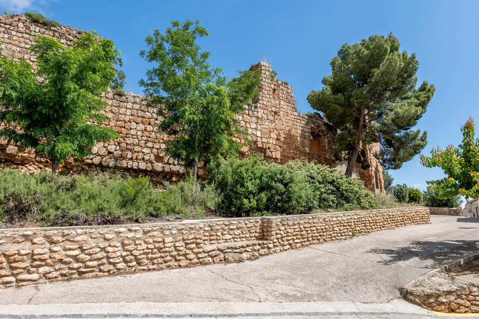 Vista exterior de Casa o chalet en venta en Almonacid de la Sierra con Calefacción y Amueblado