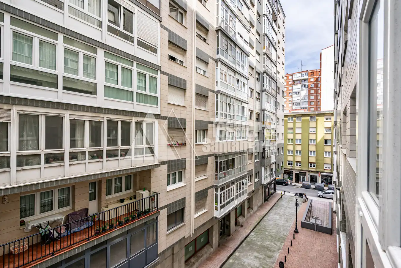 Exterior view of Flat for sale in Gijón   with Heating and Furnished