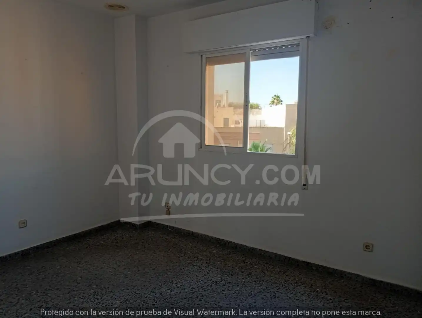 Habitación de Oficina de alquiler en Alcalá de Guadaira con Aire acondicionado
