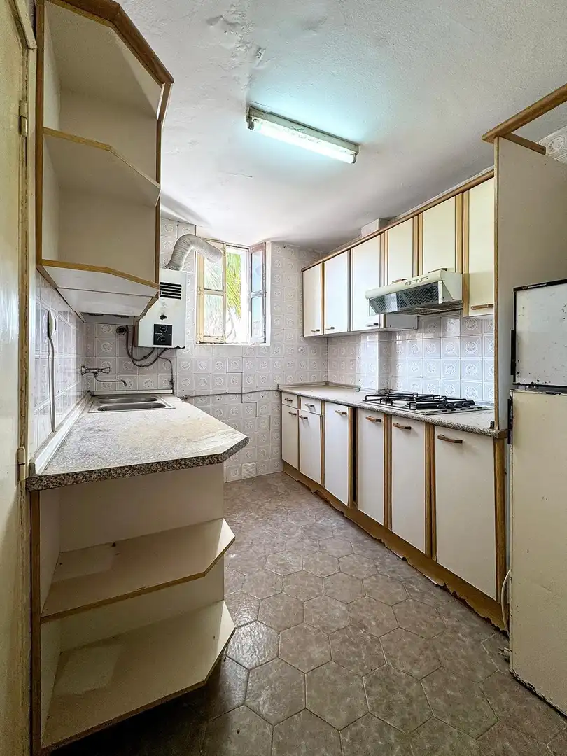 Kitchen of Flat for sale in Casco Antiguo