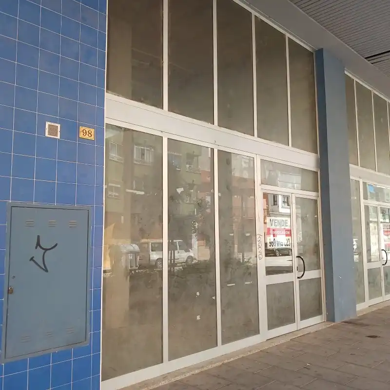 Local comercial en venta en Carrer Ferrocarril d'Alcoi, imagen 4