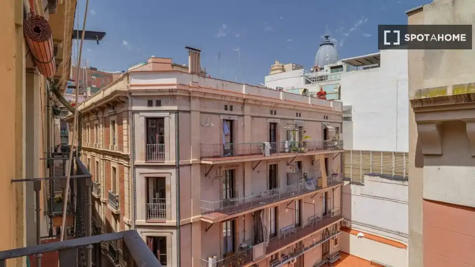 Flat for rent in Barri Gòtic