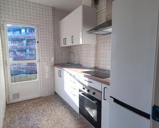 Kitchen of Flat to rent in  Madrid Capital  with Air Conditioner, Heating and Terrace