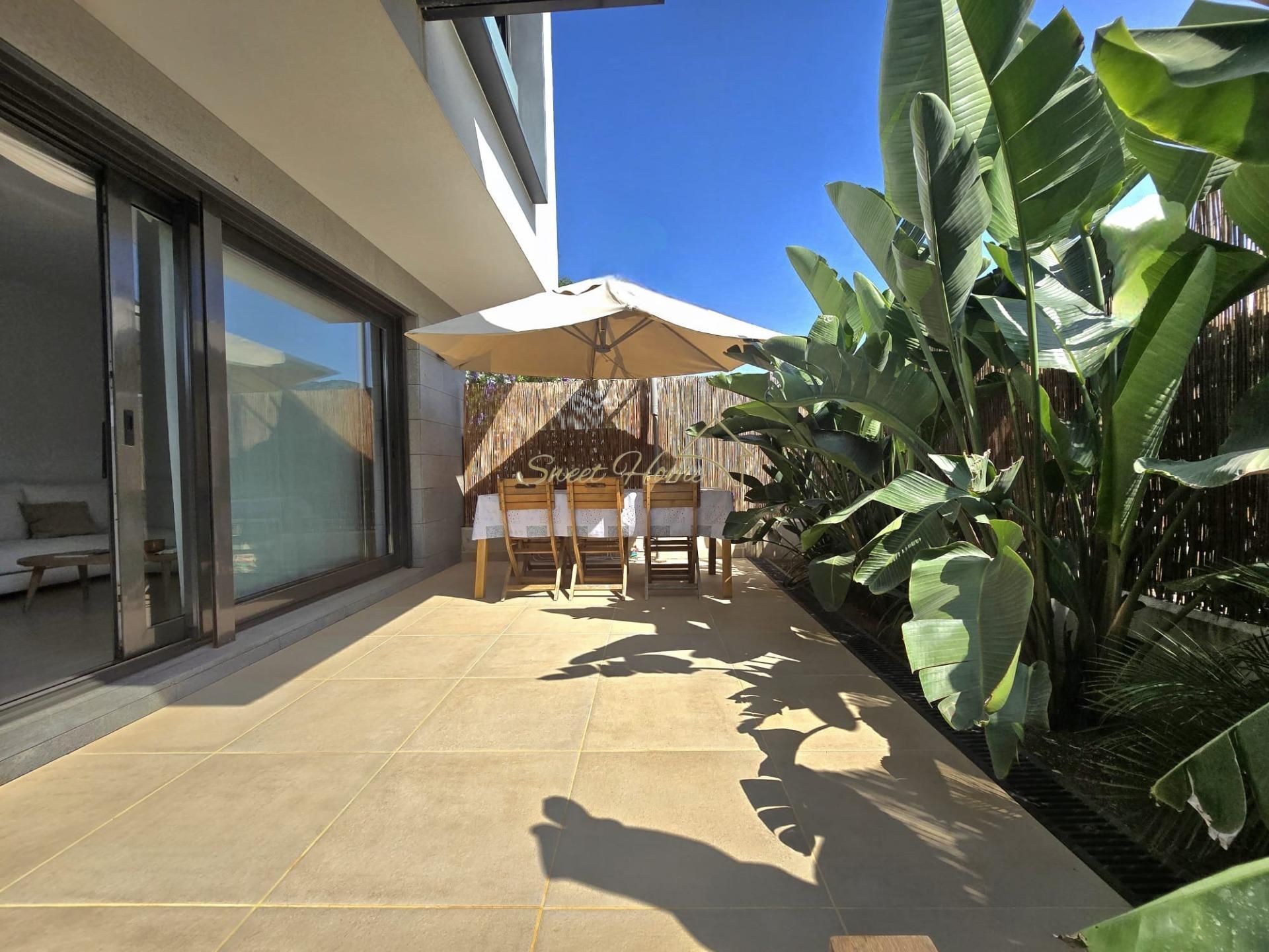 Terrace of Single-family semi-detached for sale in El Masnou  with Air Conditioner, Terrace and Storage room
