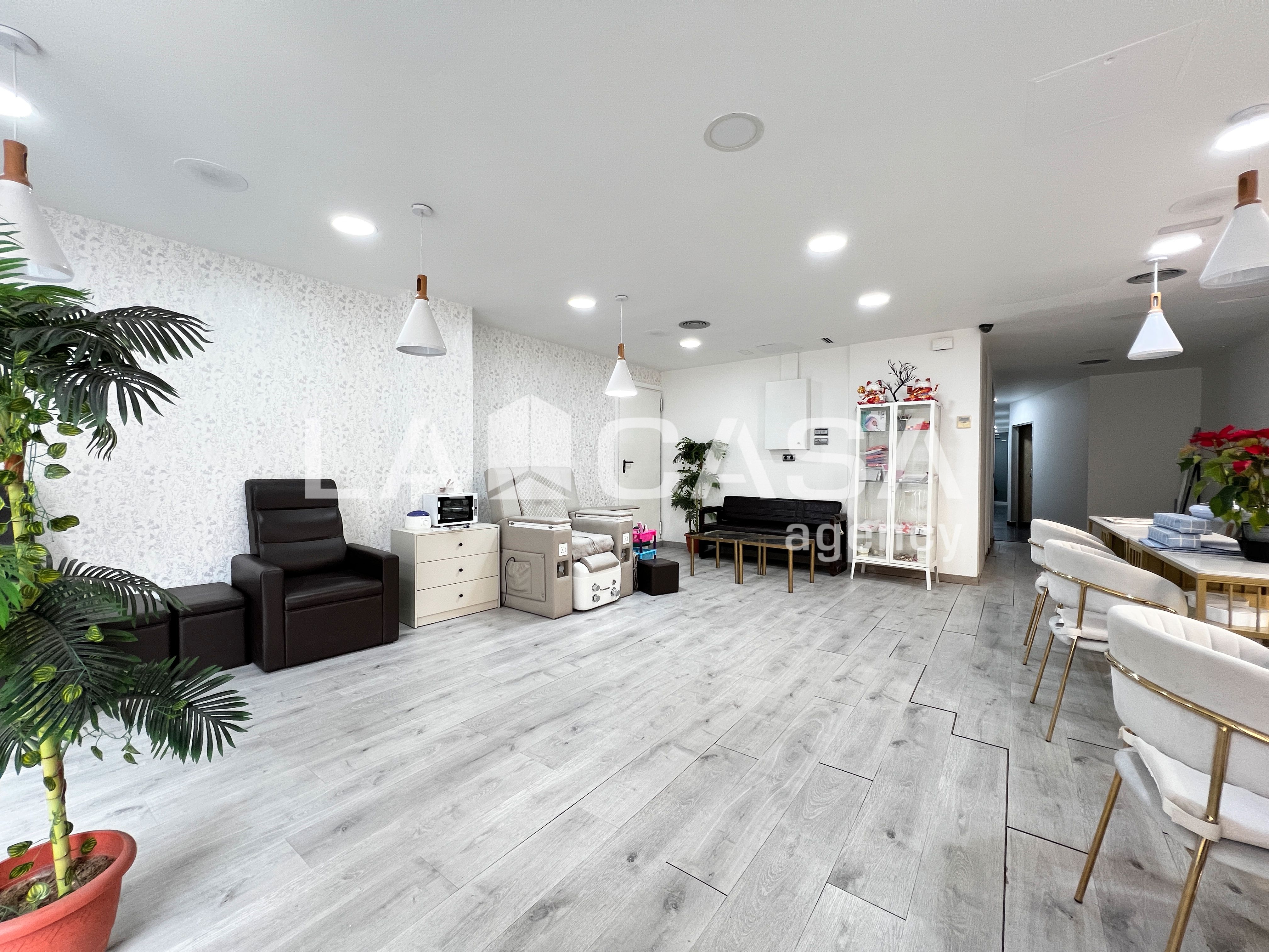 Local en venda en Badalona