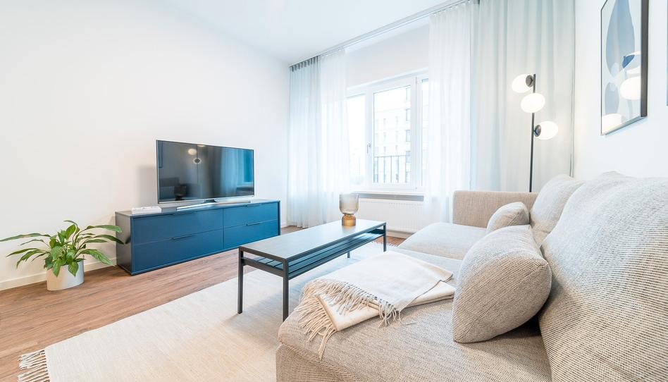 Photo 1 of Flat to rent in Puerto de Estepona, Málaga