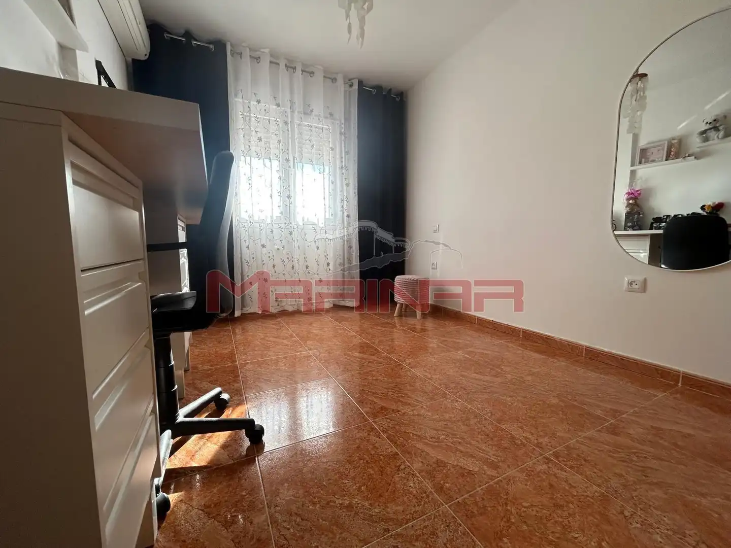Dormitori de Casa adosada en venda en Seseña amb Aire condicionat, Calefacció i Jardí privat