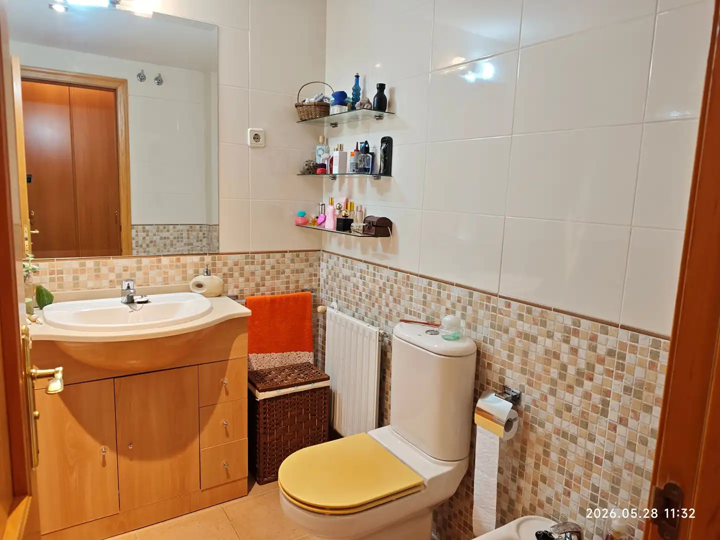 Bathroom of Houses for sale in Aranjuez  with Air Conditioner, Private garden and Terrace