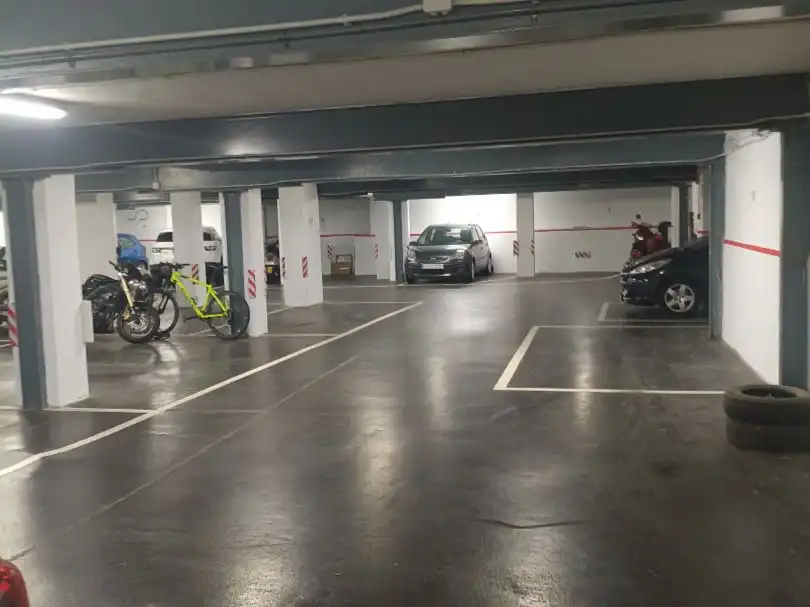 Aparcament de Garatge de lloguer en Errekalde