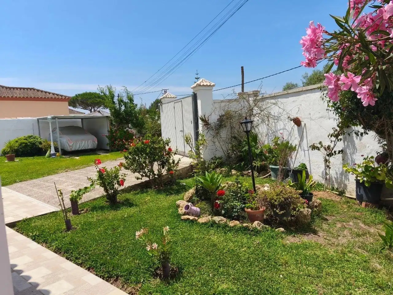 Jardín de Casa o chalet en venta en Chiclana de la Frontera con Jardín privado, Trastero y Piscina