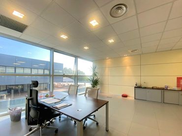 Ufficio con ascensore in vendita a Roquetes - Can Magí