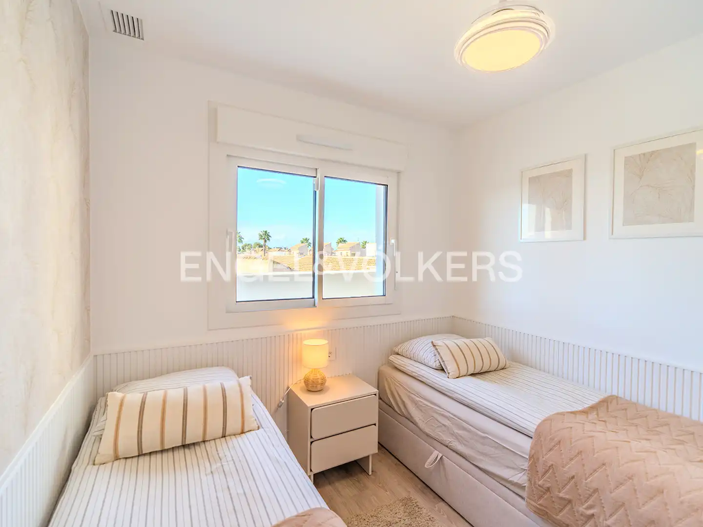 Schlafzimmer von Maisonette zum Verkauf in Santa Pola mit Klimaanlage, Heizung und Terrasse
