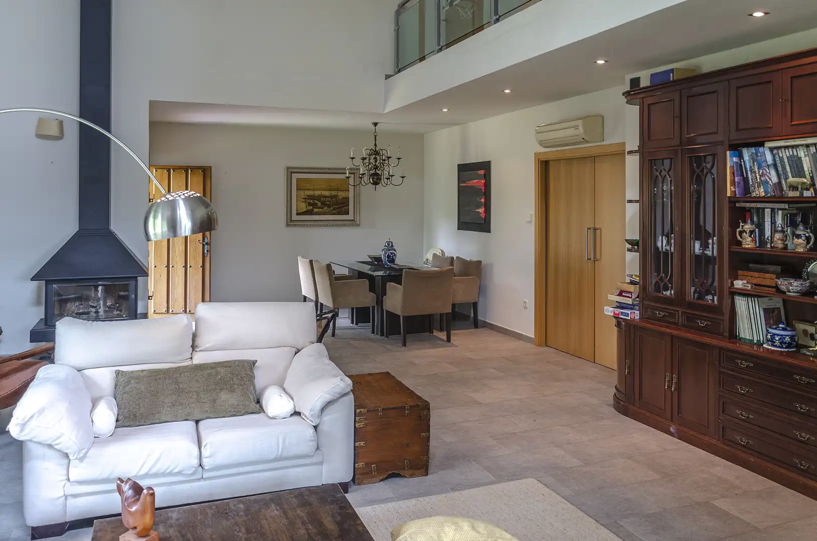 Sala de estar de Finca rústica en venta en La Adrada  con Jardín privado, Terraza y Piscina