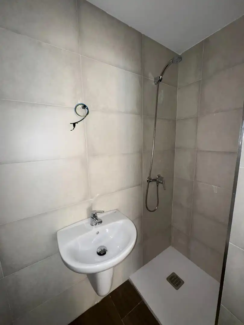 Bany de Apartament en venda en Ponferrada amb Traster