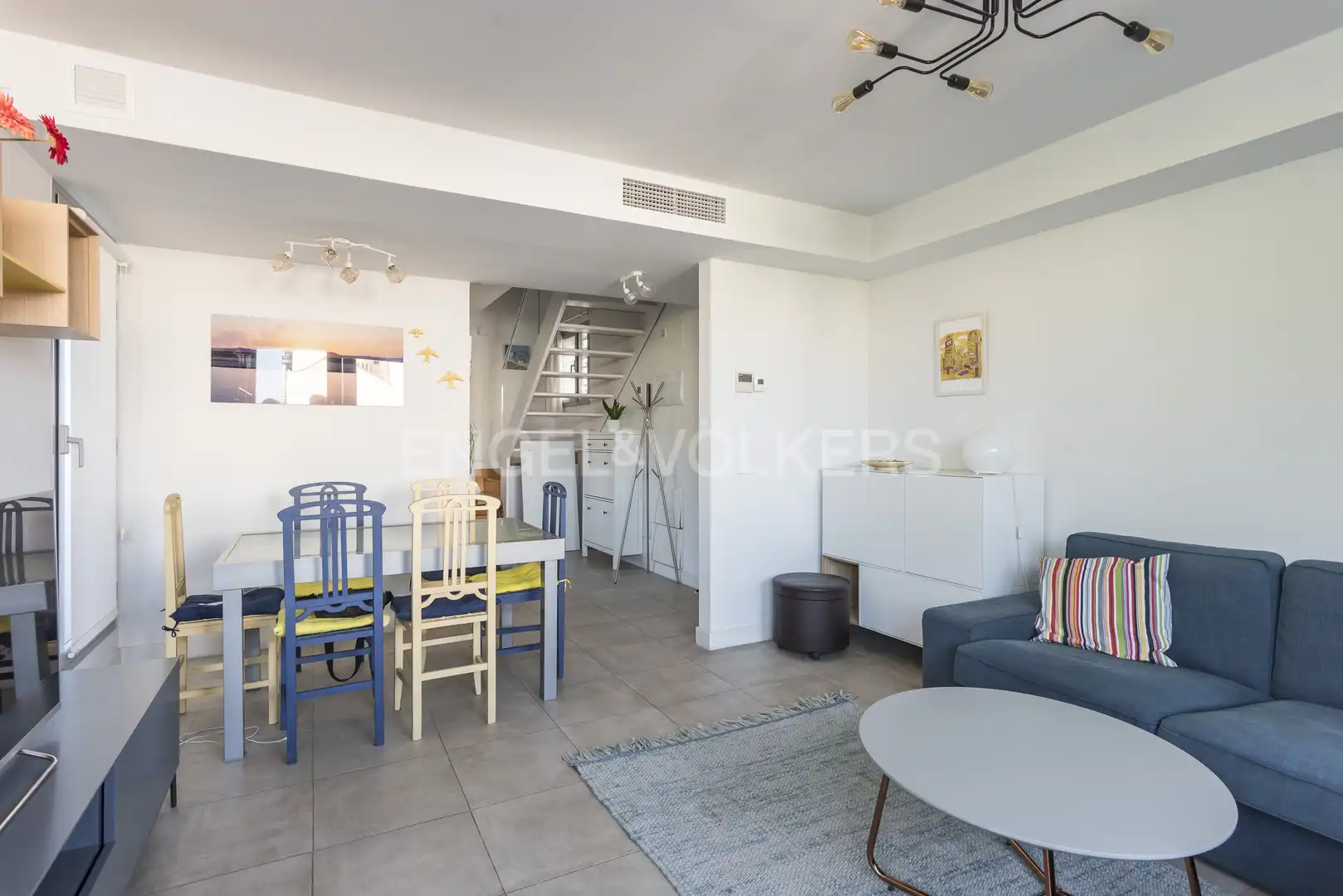 Wohnzimmer von Dachboden zur Miete in Madrid mit Klimaanlage, Heizung und Terrasse