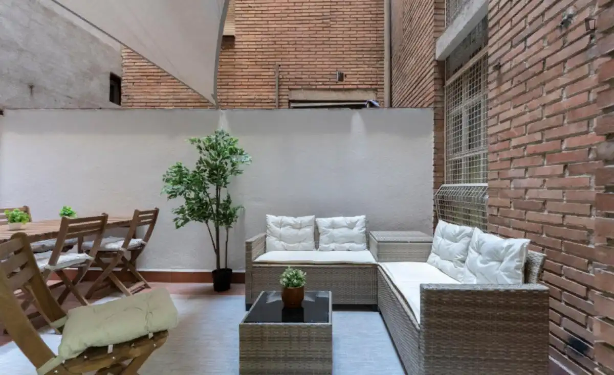 Terrace of Apartments for share in Madrid  with Furnished, Oven and Washing machine