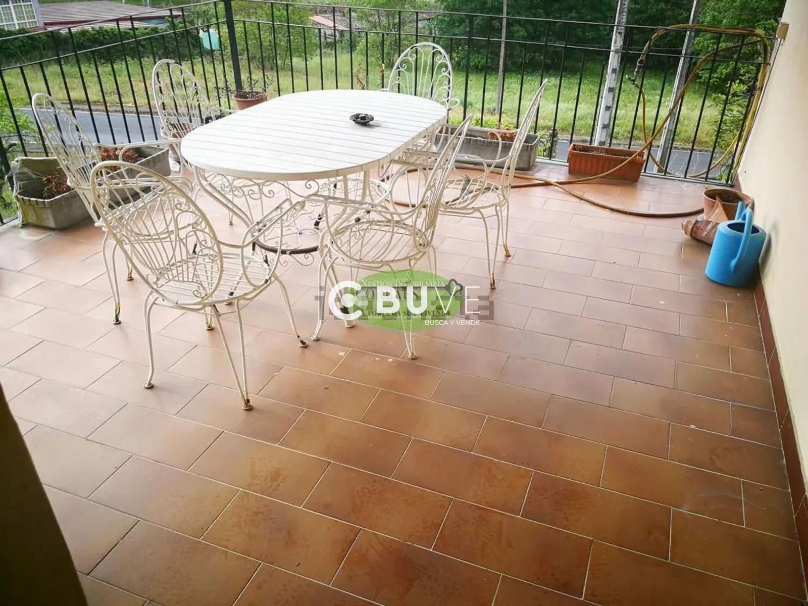 Terrassa de Casa o xalet en venda en Ourense Capital  amb Terrassa i Moblat
