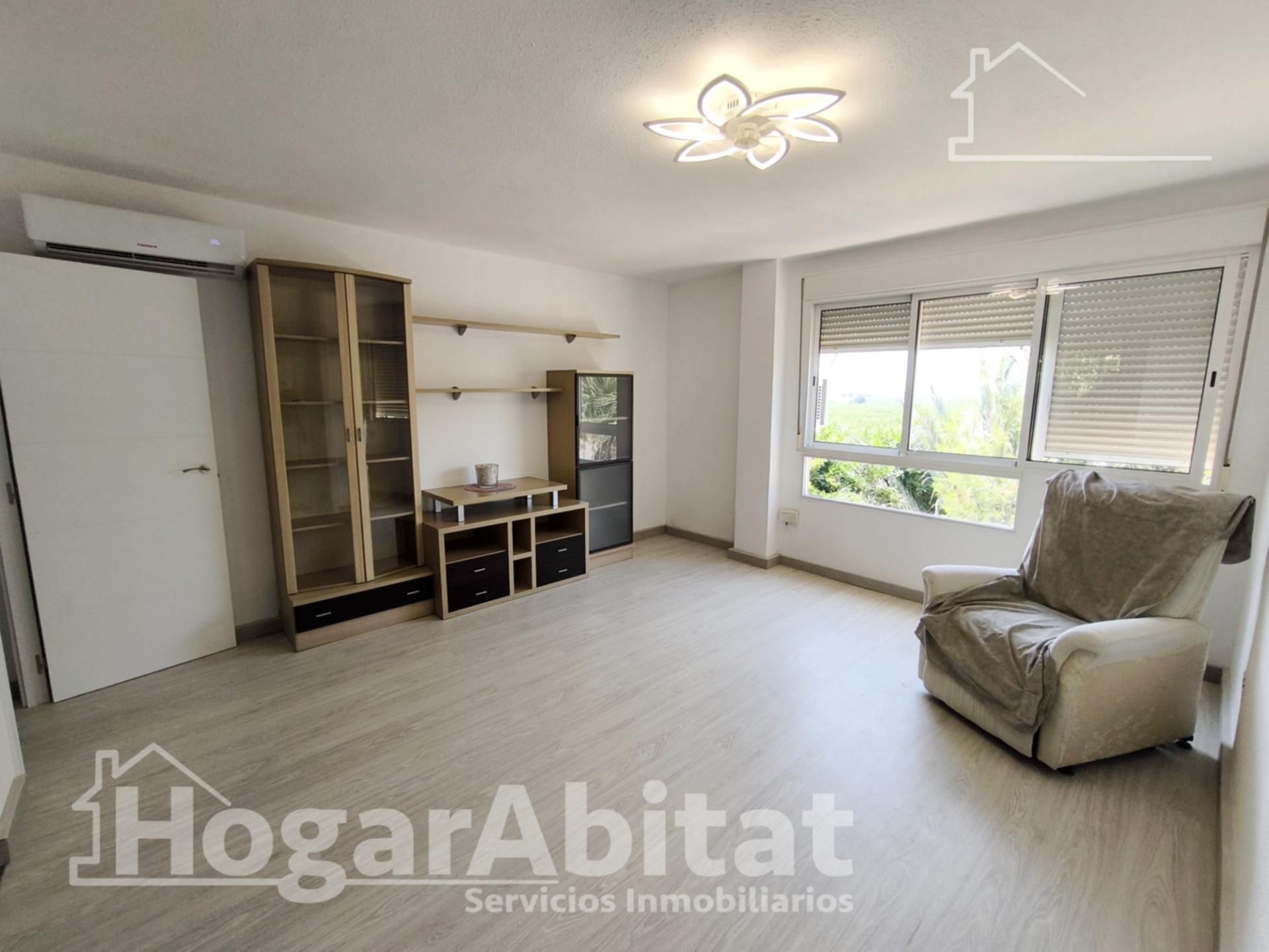 Living room of Flat for sale in Alginet  with Parquet flooring