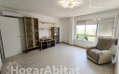 Sala d'estar de Pis en venda en Alginet amb Parquet