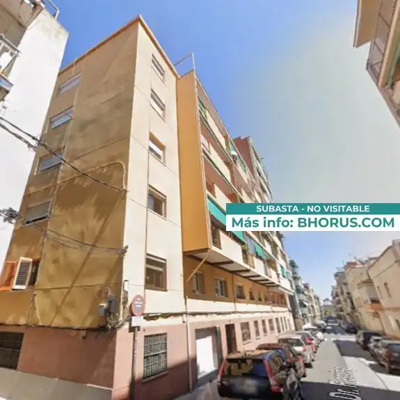 Piso con ascensor en venta en Doctor Fleming 5
