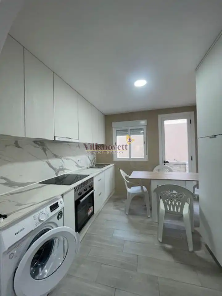 Cocina de Apartamento de alquiler en Vigo  con Amueblado