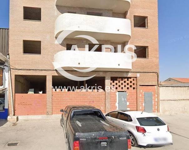 Edificio en Venta en Calle Cardenal Reig en Centro de Especialidades