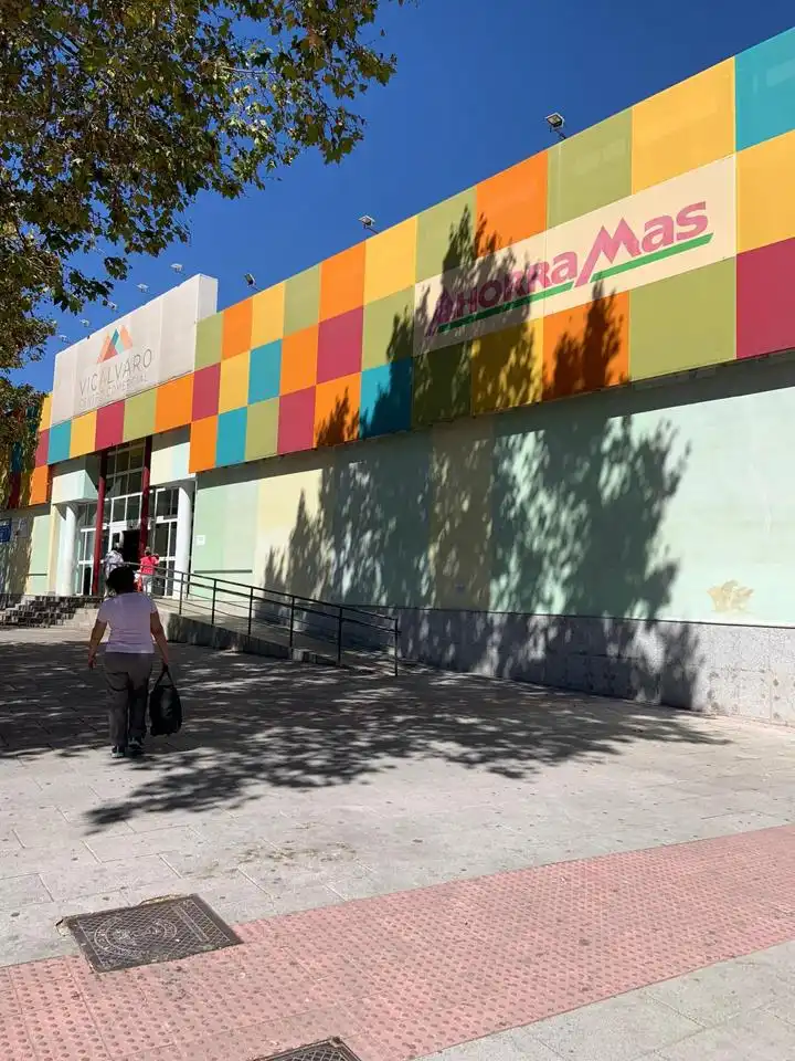 Exterior view of Garage for sale in Madrid