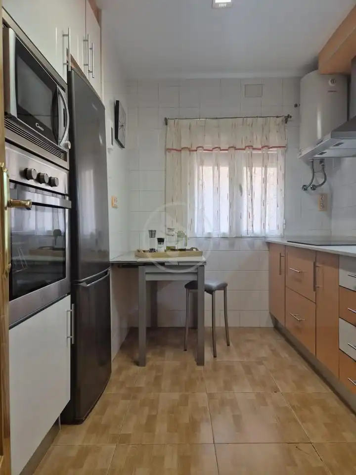 Kitchen of Flat for sale in Linares  with Air Conditioner and Furnished
