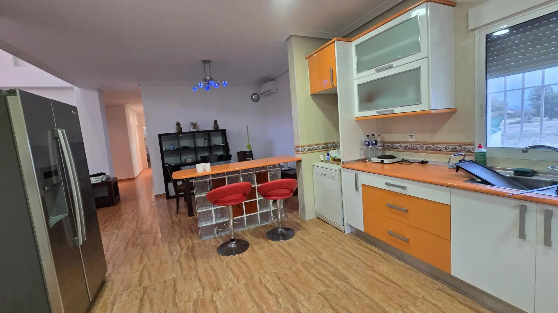 Cuina de Casa o xalet en venda en Elche / Elx amb Aire condicionat, Terrassa i Traster