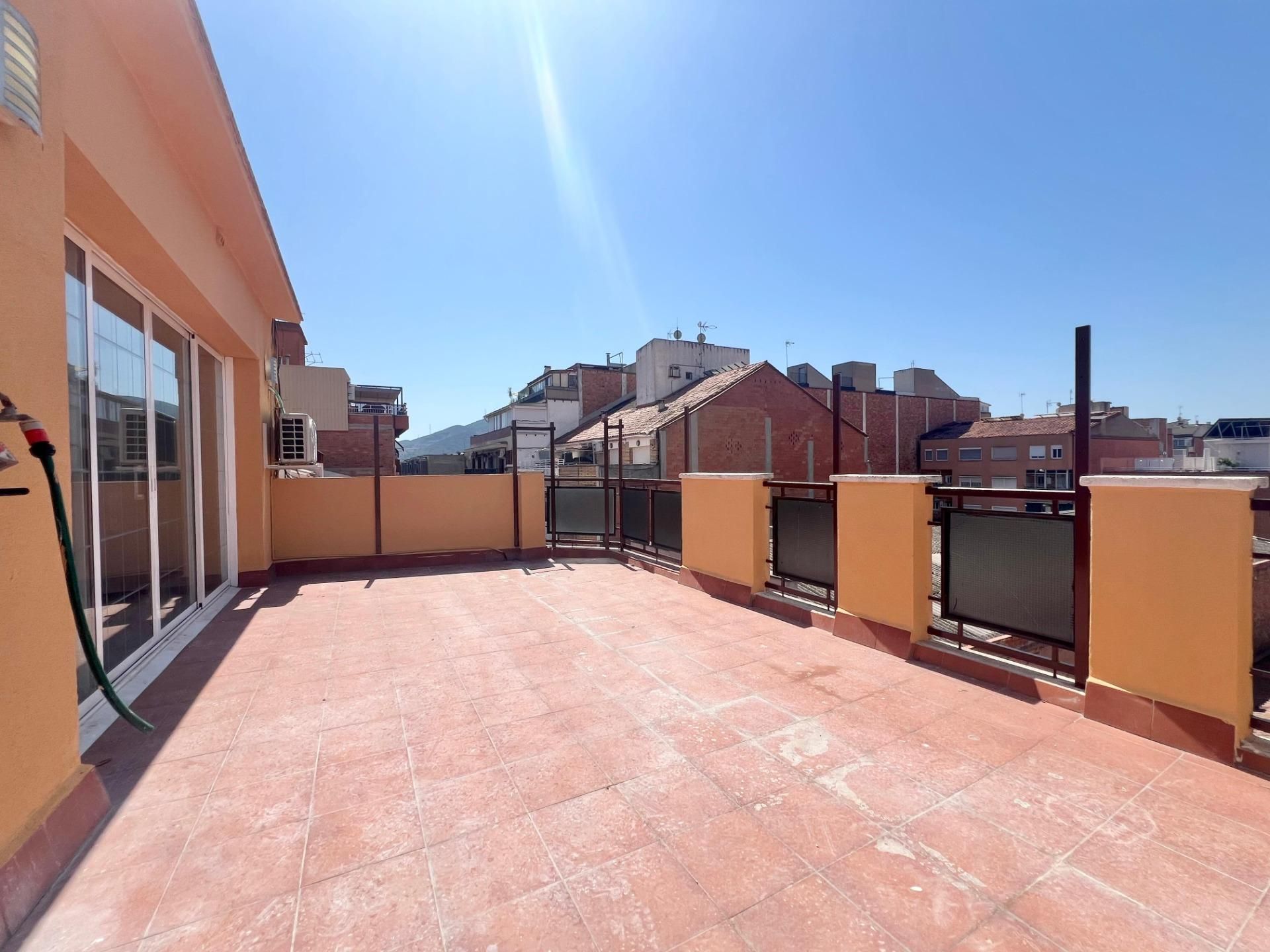 Àtic en venda a Calle SANT BONAVENTURA, La Llagosta