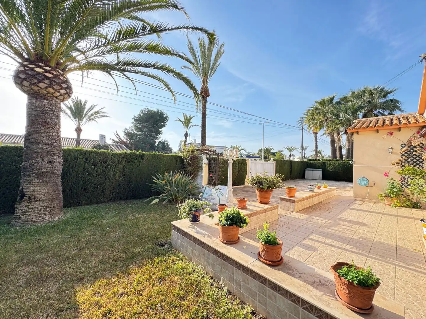 Jardí de Casa o xalet en venda en Orihuela amb Aire condicionat i Jardí privat