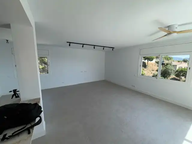 Living room of Houses for sale in Sant Cebrià de Vallalta  with Air Conditioner, Heating and Private garden