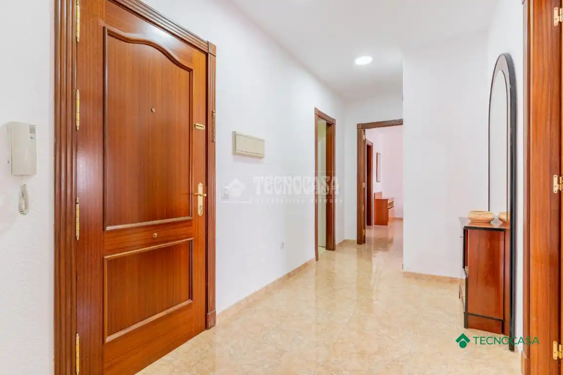 Wohnung zum Verkauf in Vícar mit Klimaanlage, Heizung und Terrasse