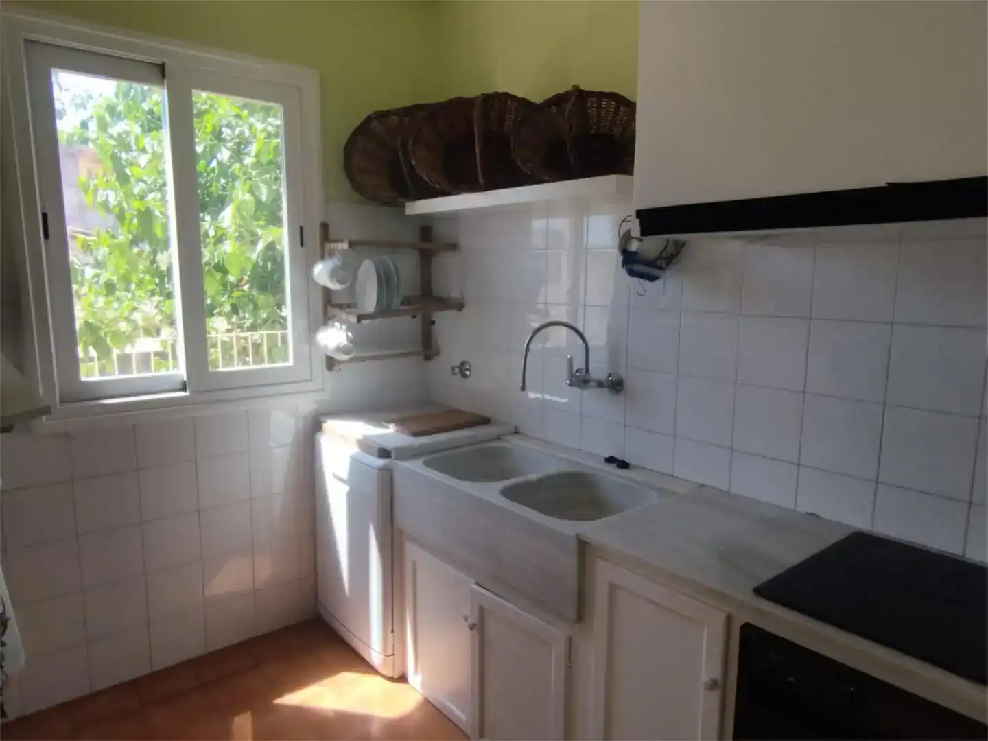 Küche von Wohnung zur Miete in Jalance mit Klimaanlage, Möbliert und Waschmaschine