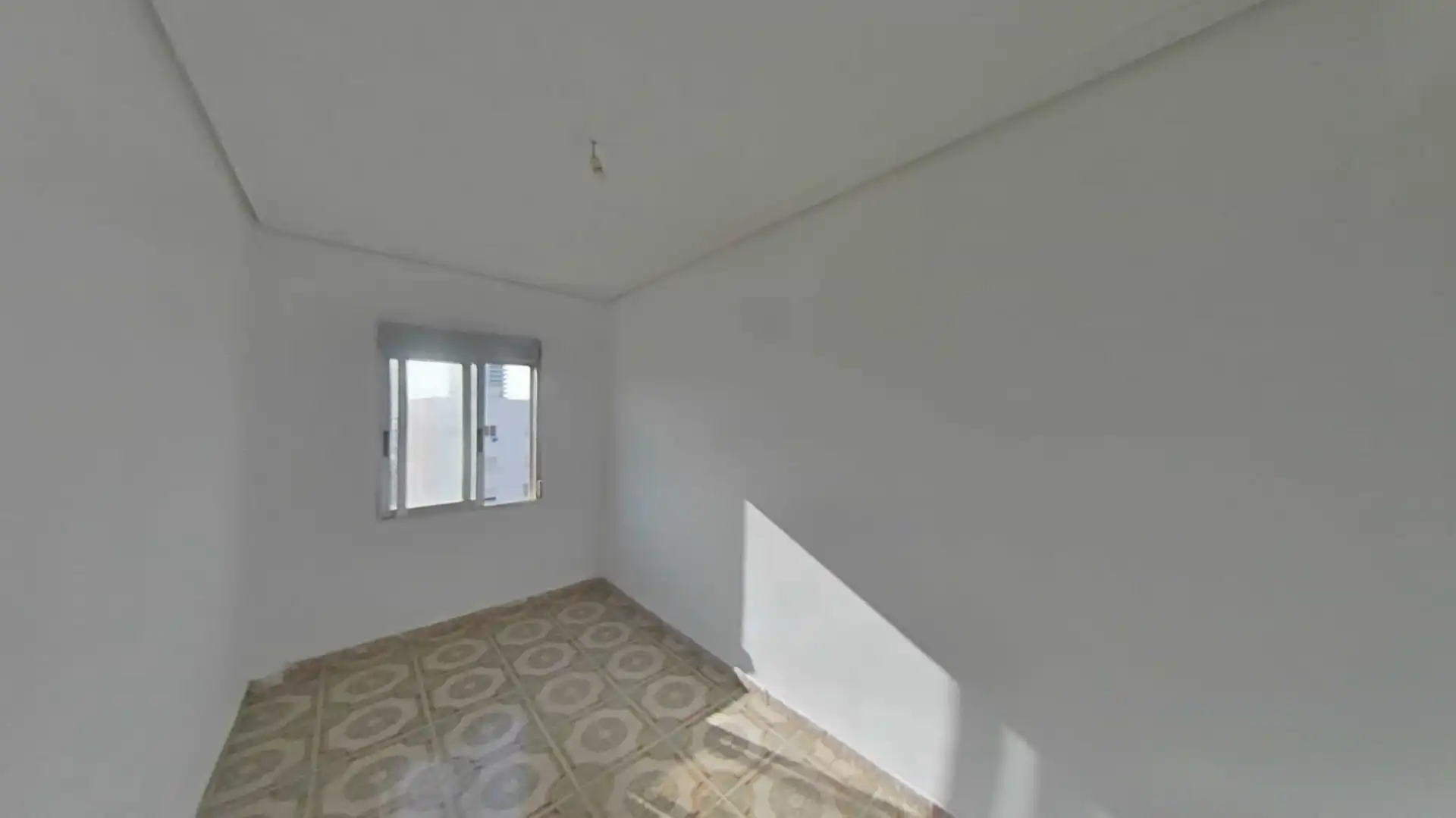Piso en venta en Valencia con Balcón