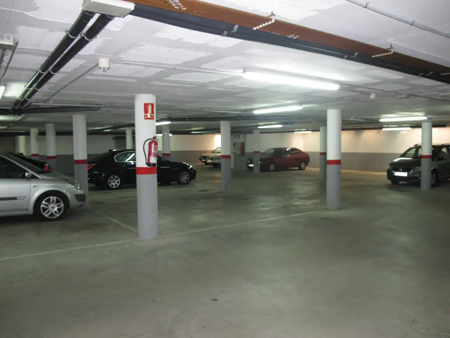 Parking de Garaje de alquiler en Caldes de Montbui con Alarma