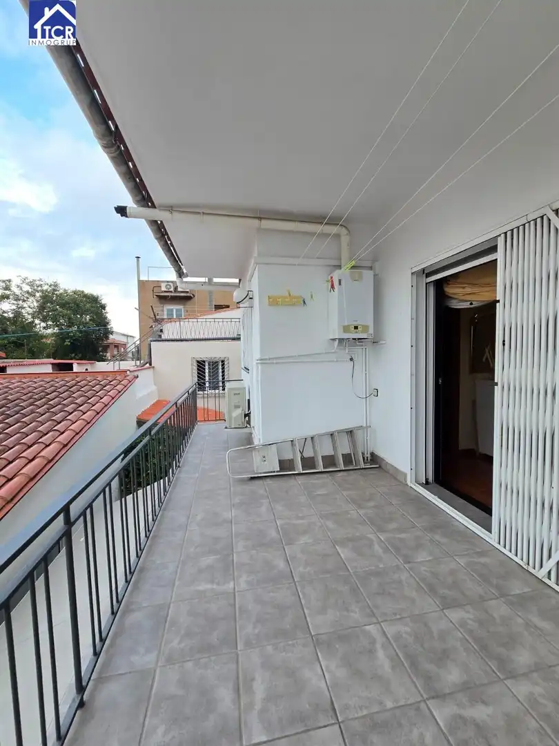 Terrassa de Casa o xalet en venda en Barberà del Vallès amb Aire condicionat, Calefacció i Jardí privat