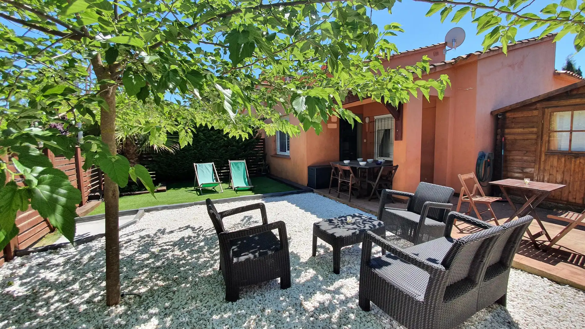 Terrassa de Casa o xalet en venda en Torroella de Montgrí amb Jardí privat i Piscina comunitària