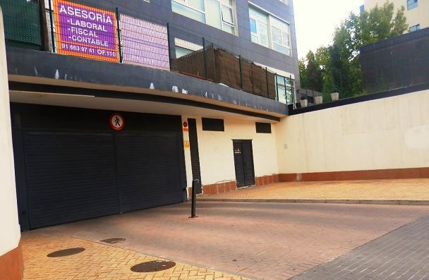 Exterior view of Garage for sale in San Sebastián de los Reyes