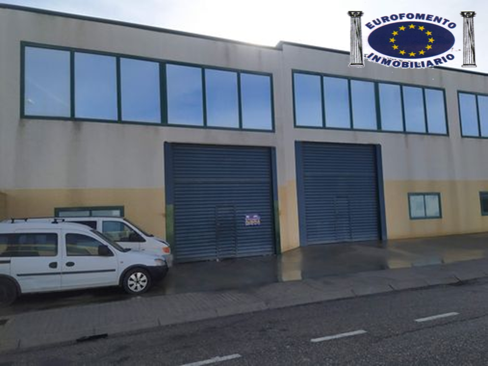 Exterior view of Industrial buildings to rent in Yuncos