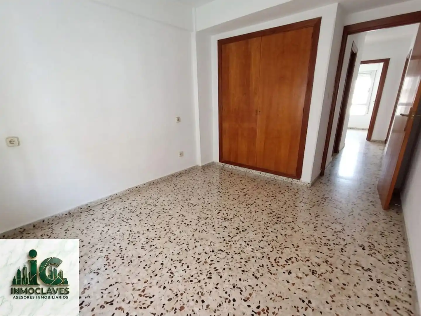 Piso en venta en Algeciras con Amueblado
