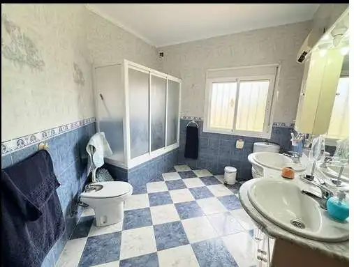 Bathroom of Houses for sale in Utrera  with Air Conditioner, Private garden and Storage room
