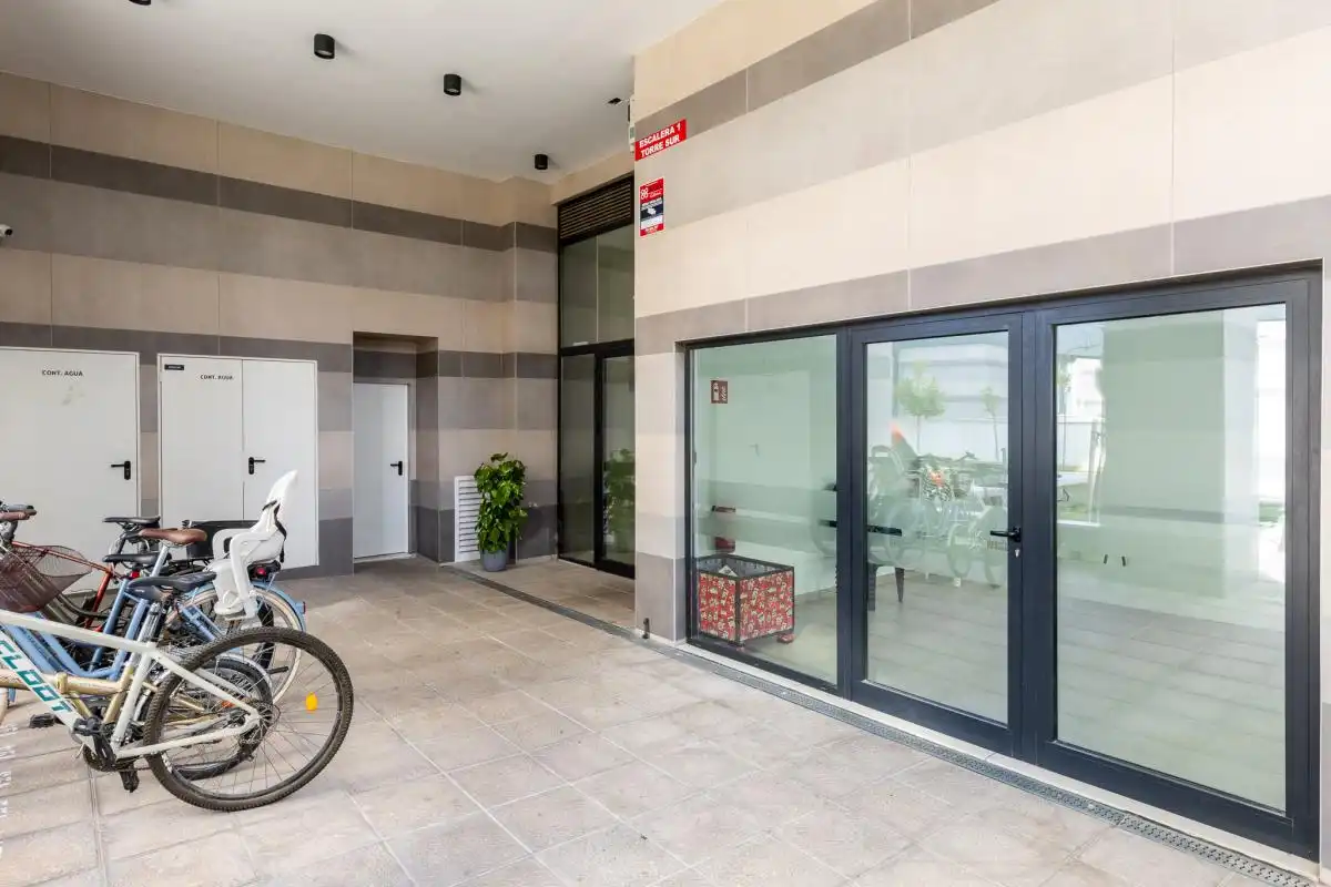 Duplexes for rent in Valencia  with Air Conditioner, Heating and Terrace