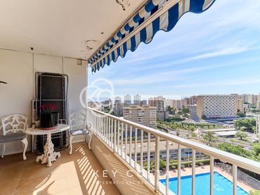 Wohnung mit Balkon zum Verkauf in Avenida Benidorm