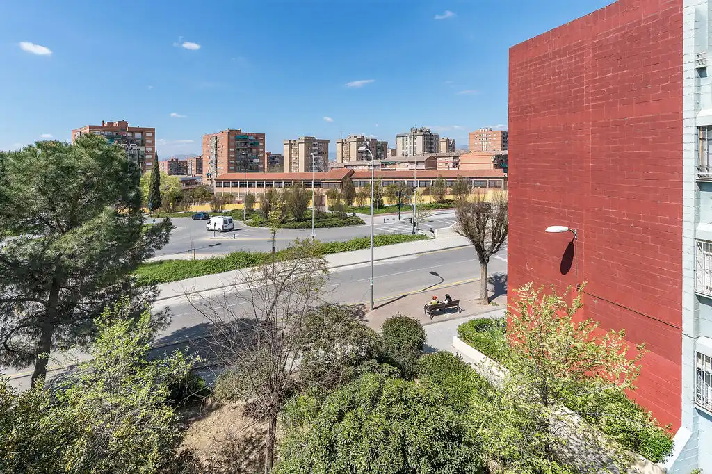 Vista exterior de Piso en venta en Granada