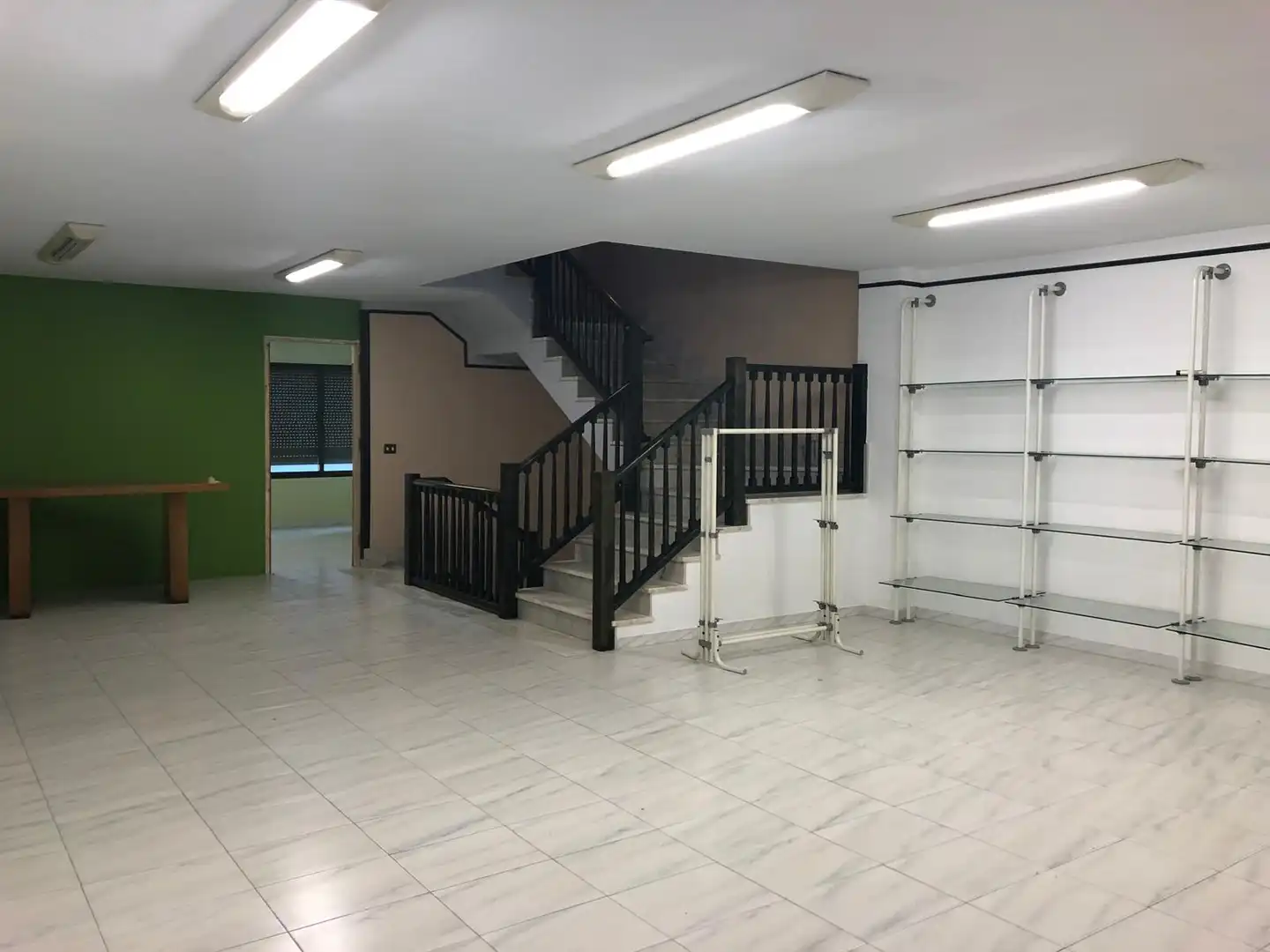Local comercial en venda a Centro, imagen 4