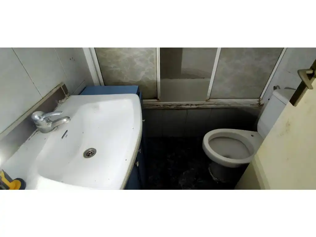 Bany de Pis en venda en Girona